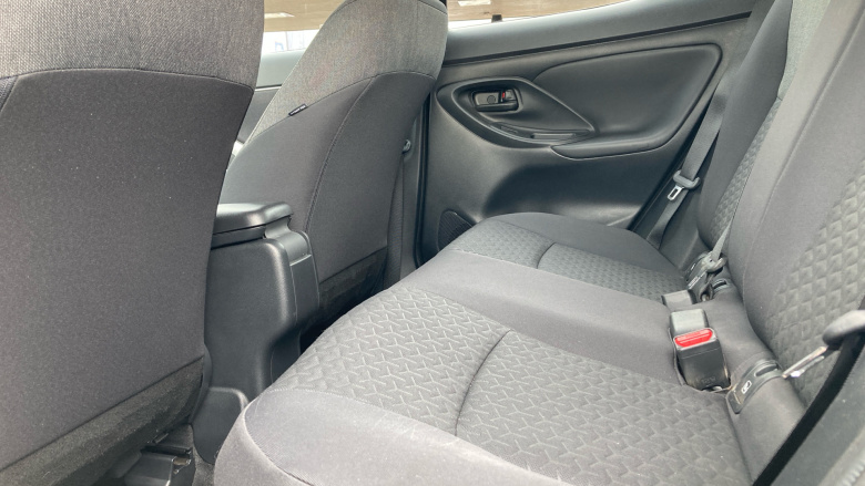 Toyota Yaris Cross 1.5 Hybrid Icon 5dr CVT Hybrid Estate